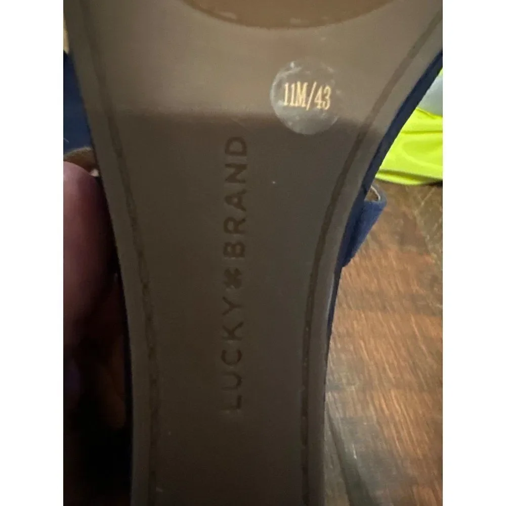 Lucky Brand Women's Kenadee Wedge Sandal Size 11‎